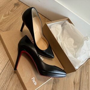 Platform Christian Louboutin heels